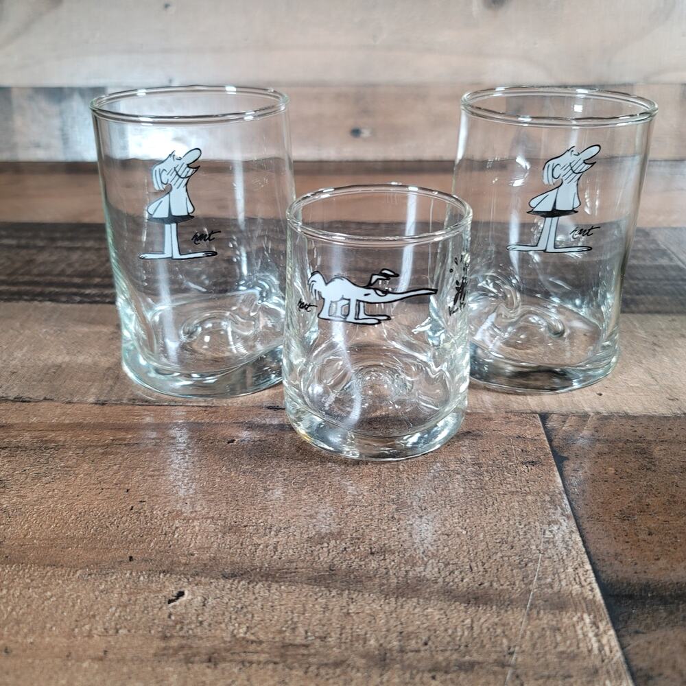 Vintage BC Comics Johnny Hart Caveman and Anteater Pinched Drink Glasses